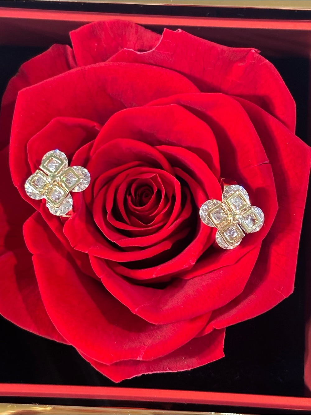Gold Floral Cluster Stud Earrings - Women Jewelry